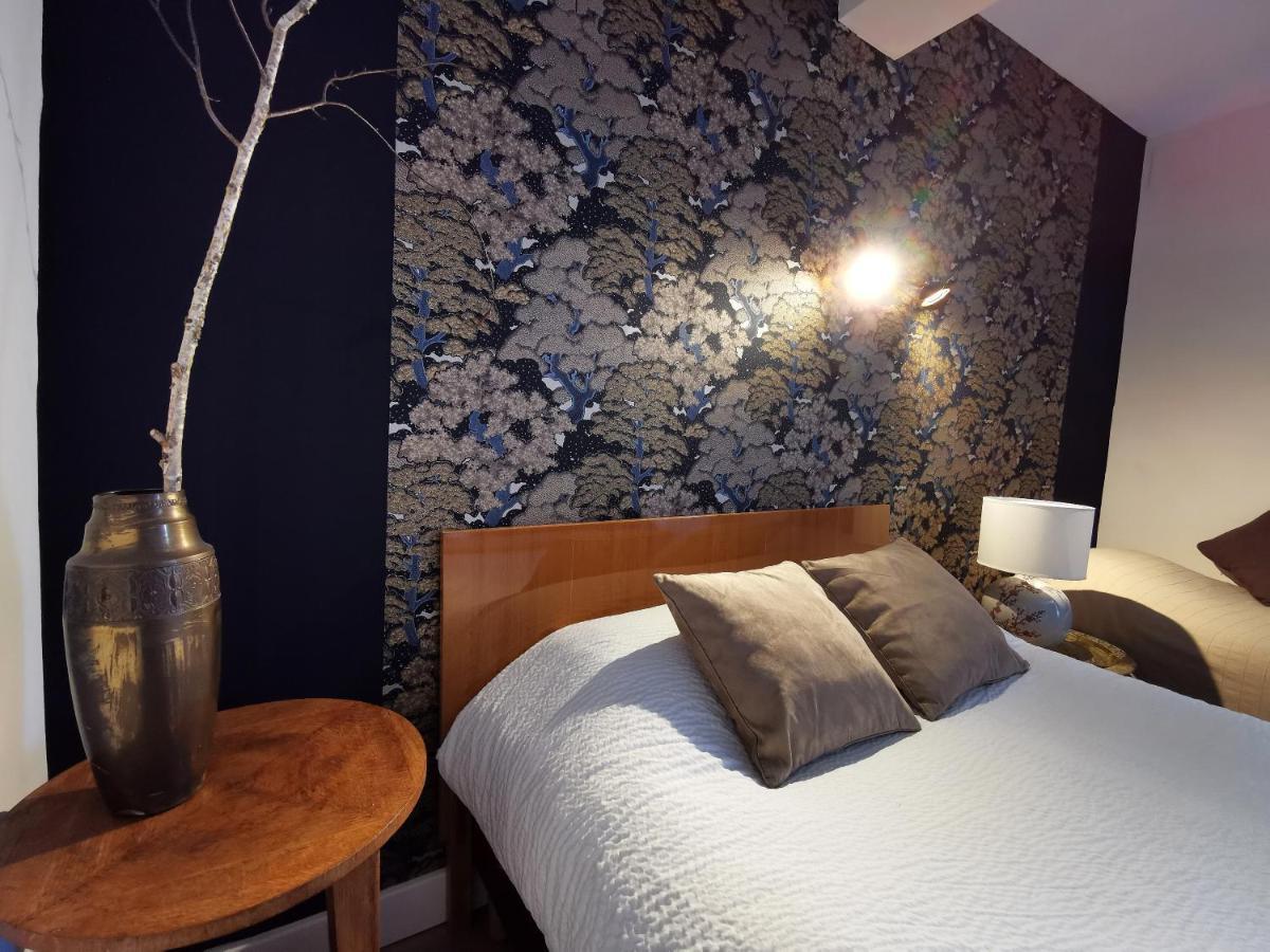 Logis Hotel Restaurant La Barguillere Saint-Pierre-de-Rivière Exteriér fotografie