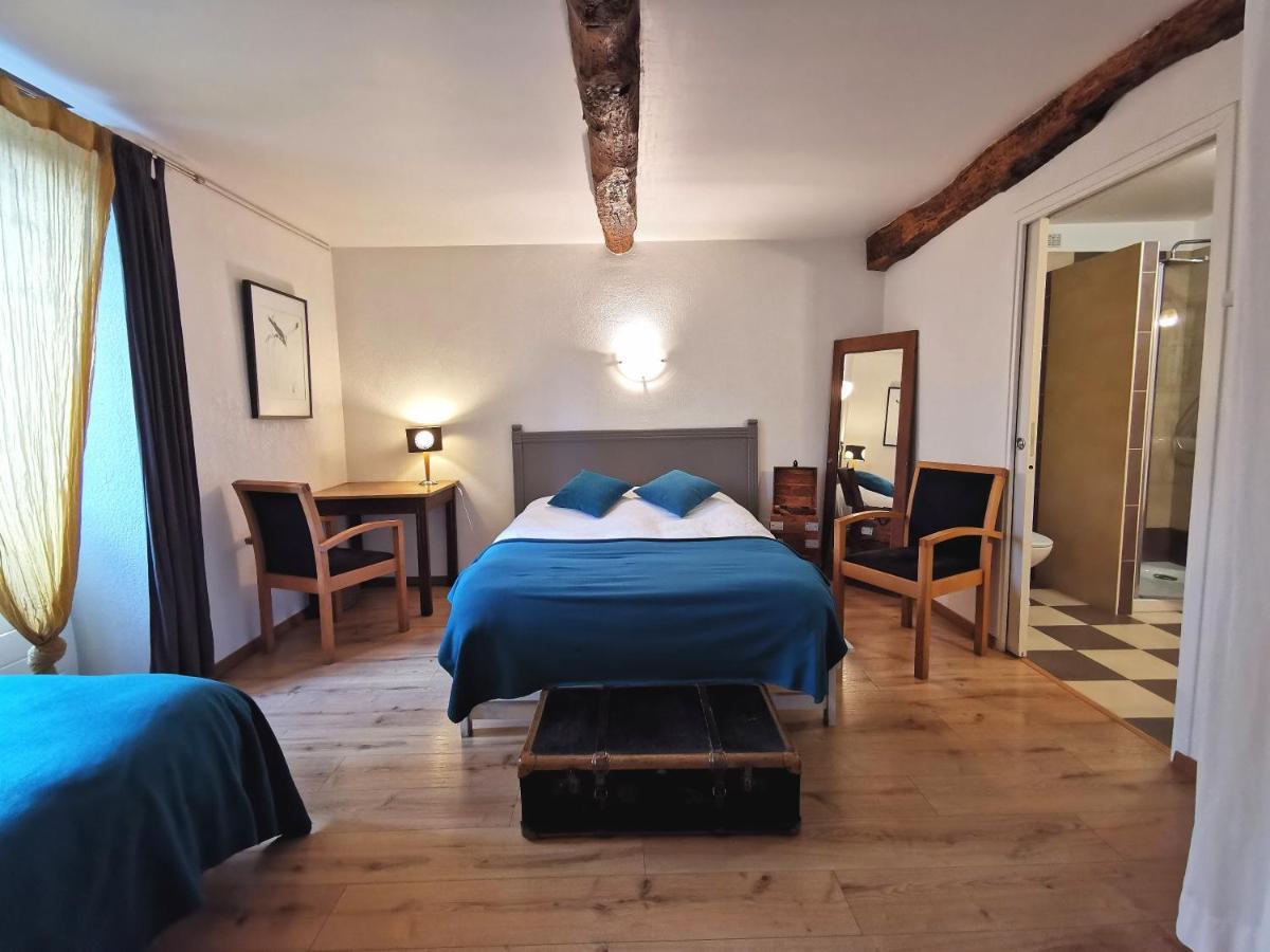 Logis Hotel Restaurant La Barguillere Saint-Pierre-de-Rivière Exteriér fotografie