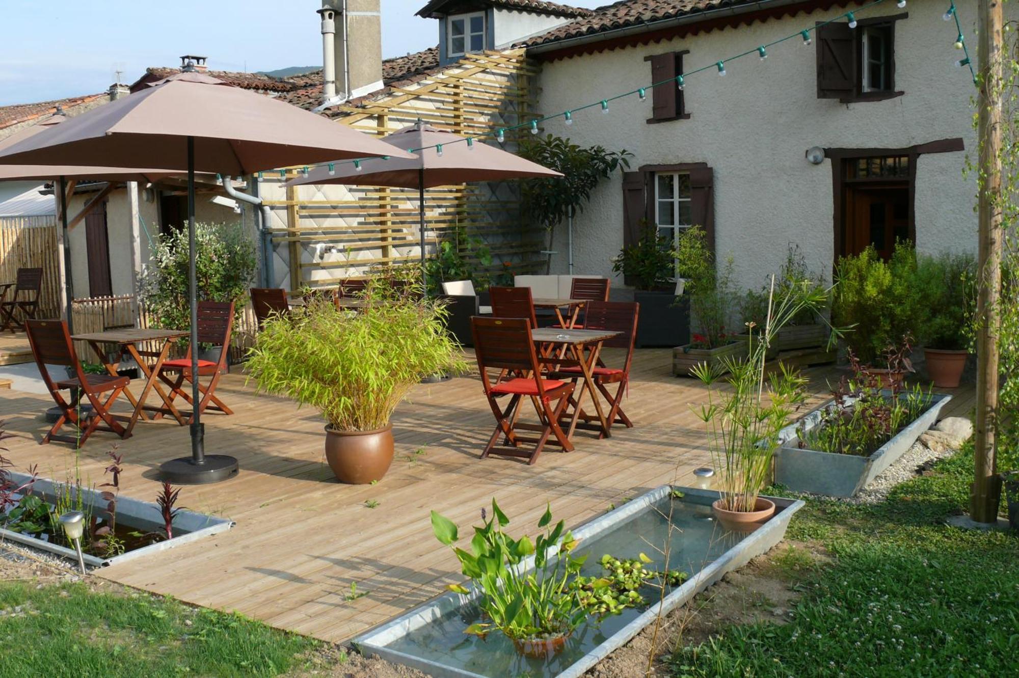 Logis Hotel Restaurant La Barguillere Saint-Pierre-de-Rivière Exteriér fotografie