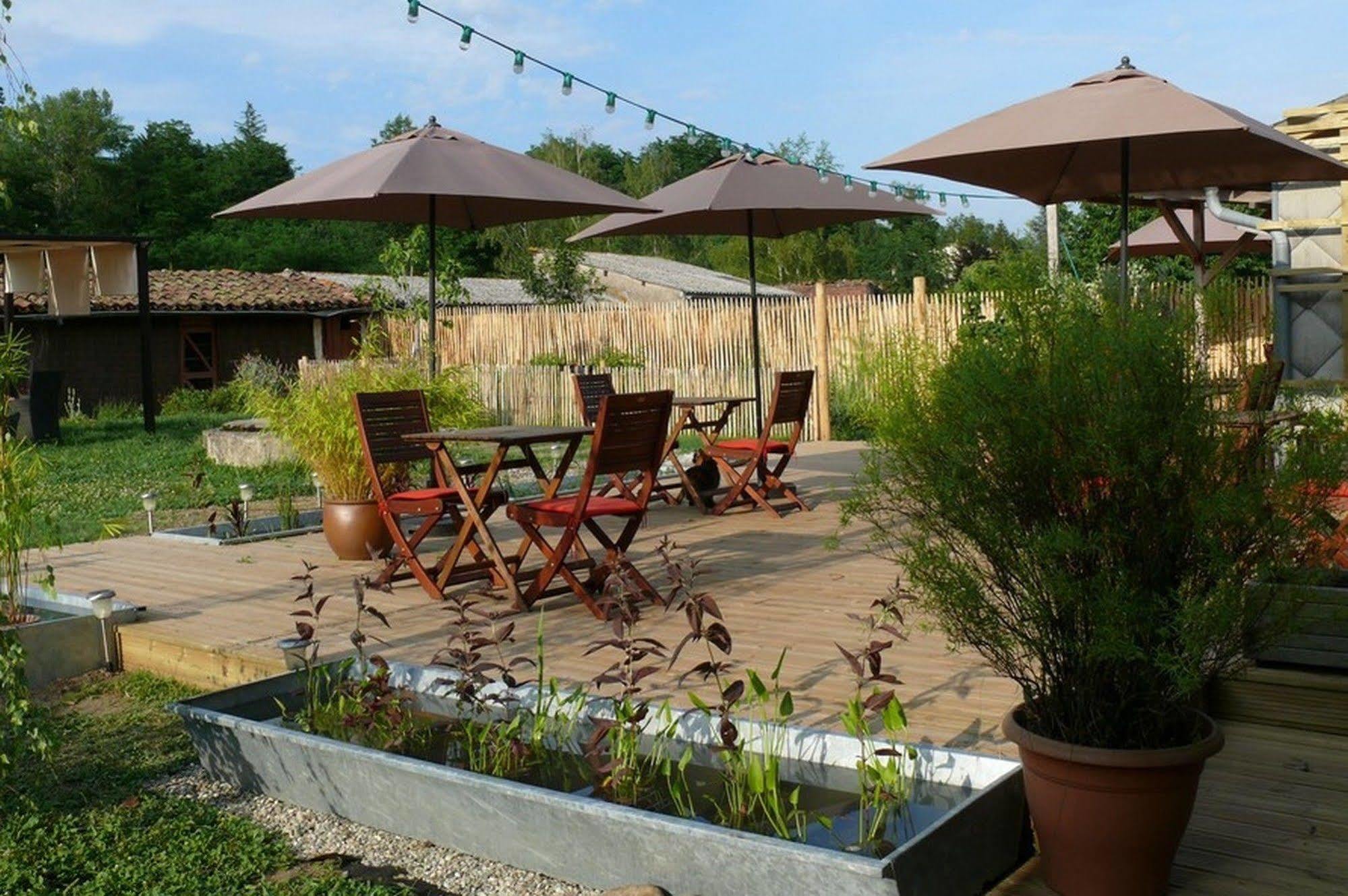 Logis Hotel Restaurant La Barguillere Saint-Pierre-de-Rivière Exteriér fotografie